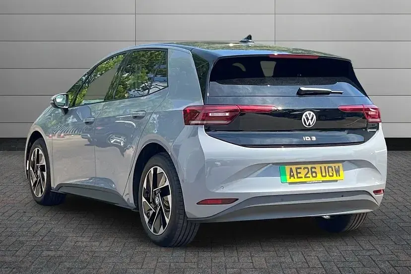 New VW ID.3 Pro 147 kW (201 HP) 2026 Moonstone grey with solid black roof Hatchback