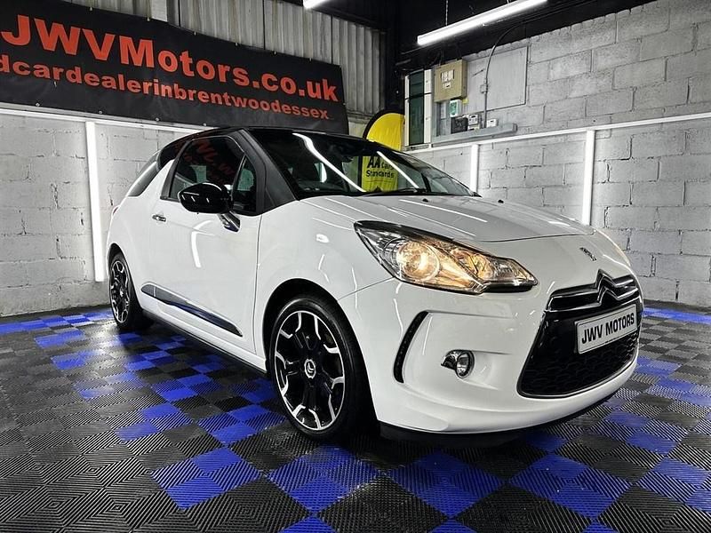 Used Citroën DS3 2012 White Hatchback