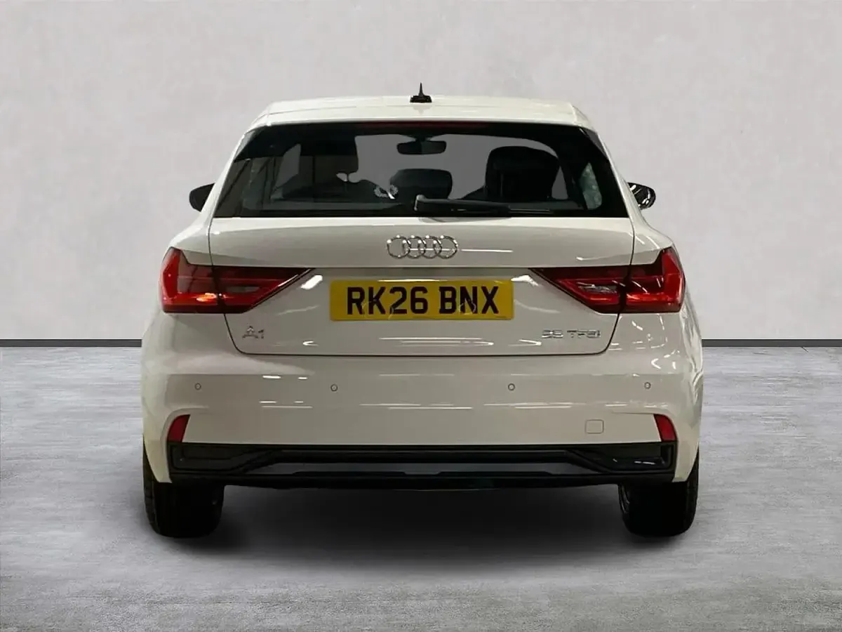 New Audi A1 Sportback Sport 95 HP (69 kW) 2026 White Hatchback