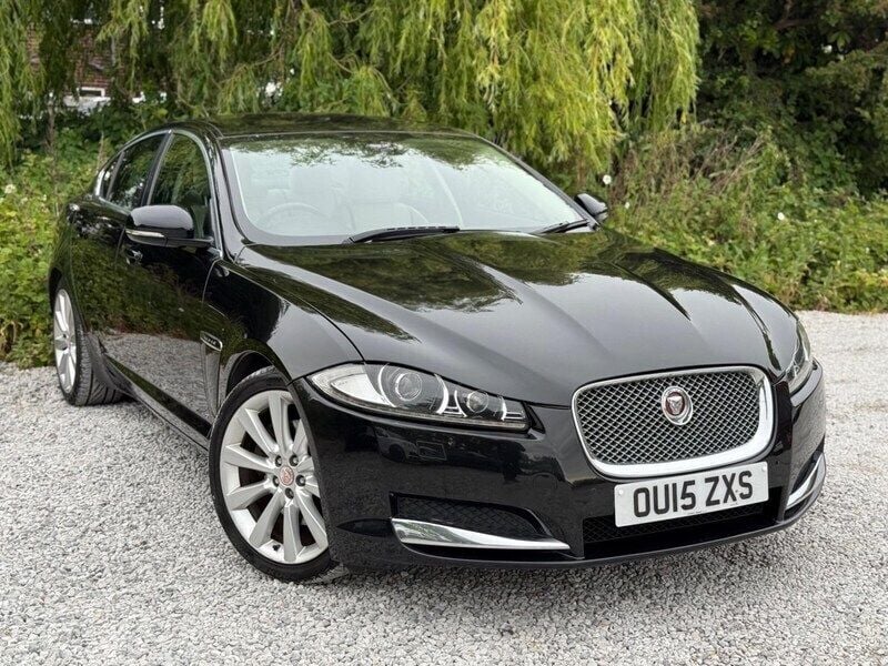 Black Used 2015 Jaguar XF Portfolio Sedan | £4,995 (Fair price) - Image 1/4