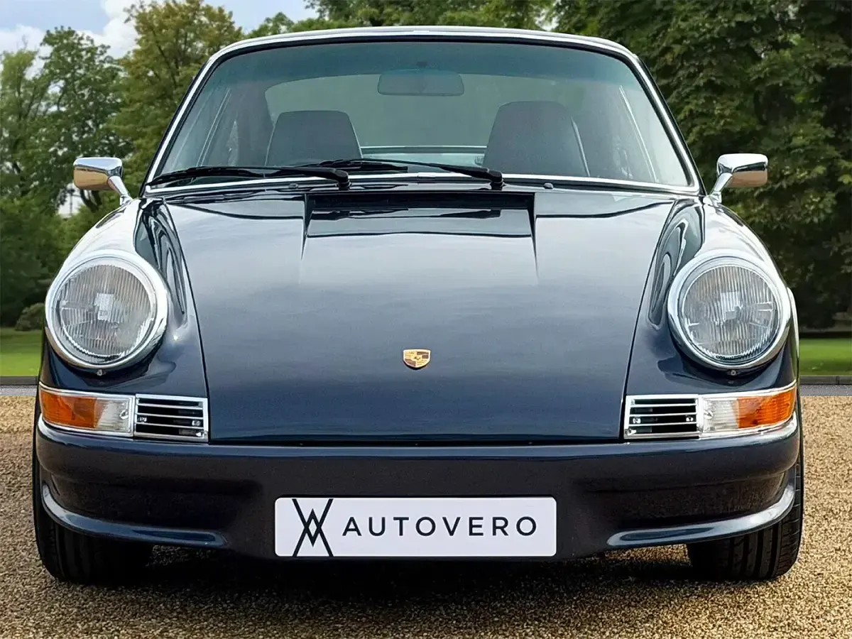Used Porsche 911 Carrera 241 HP (177 kW) 1986 Blue Coupe