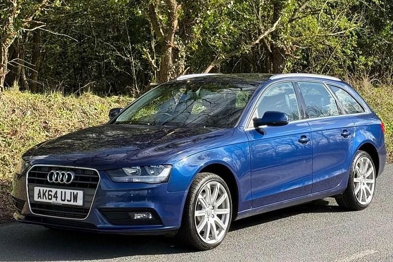 Used Audi A4 177 HP (130 kW) 2014 Blue Estate