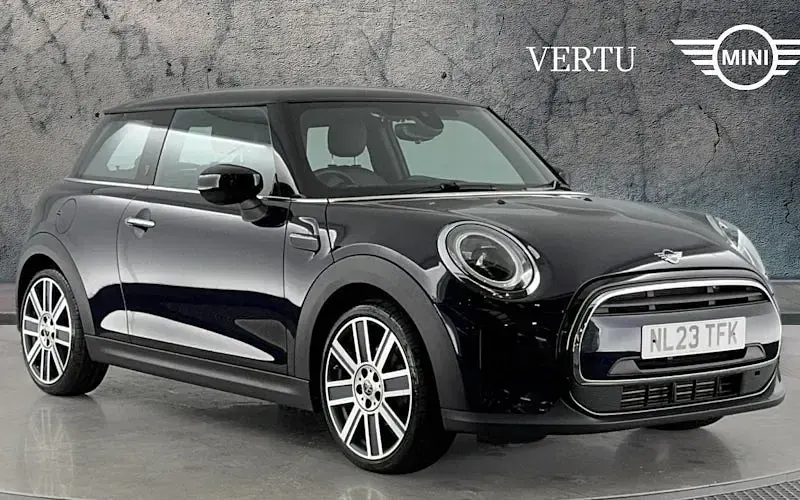Used Mini Cooper Exclusive 136 HP (100 kW) 2022 Hatchback