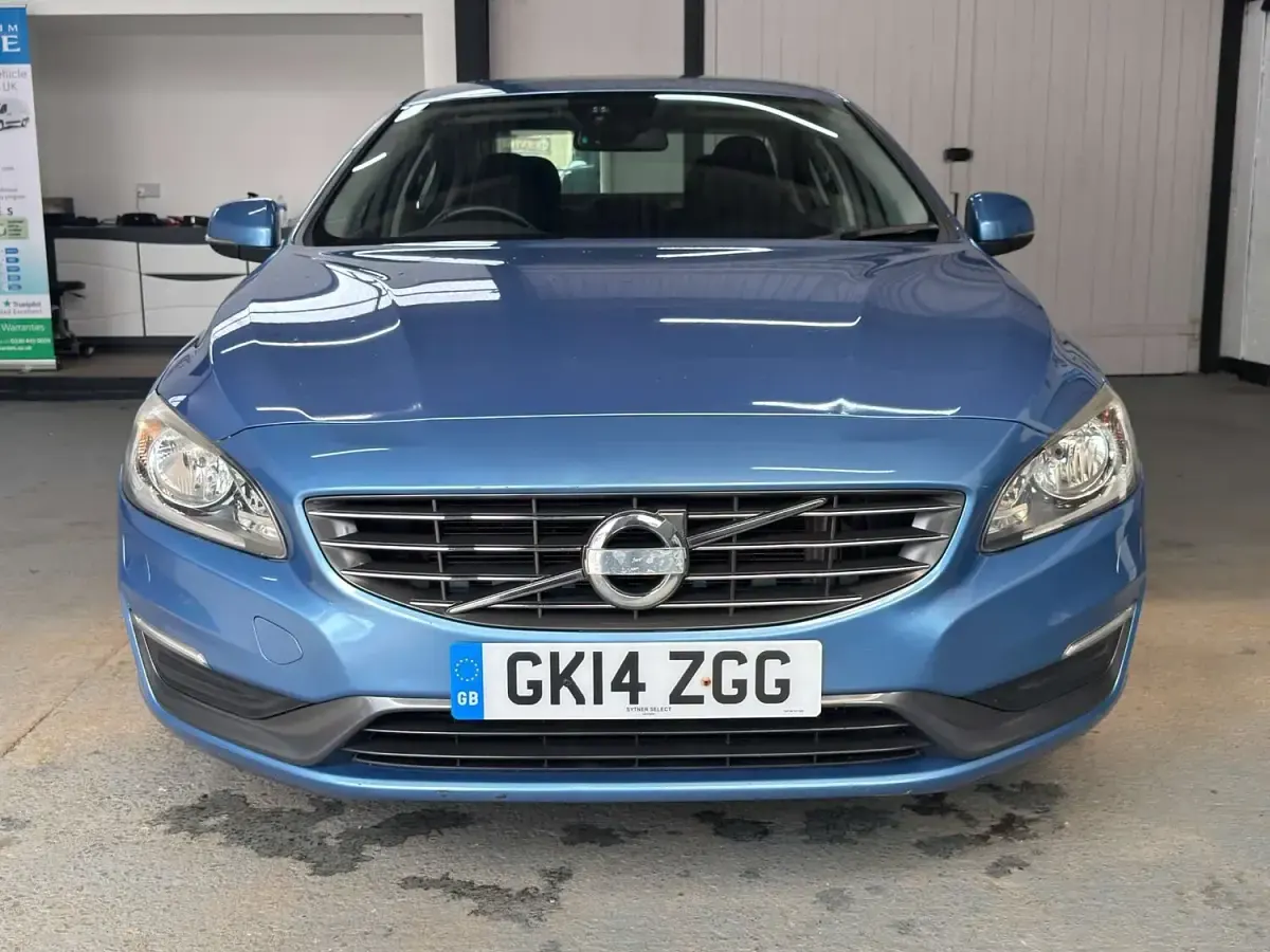 Used Volvo S60 SE 150 HP (110 kW) 2014 Blue Sedan