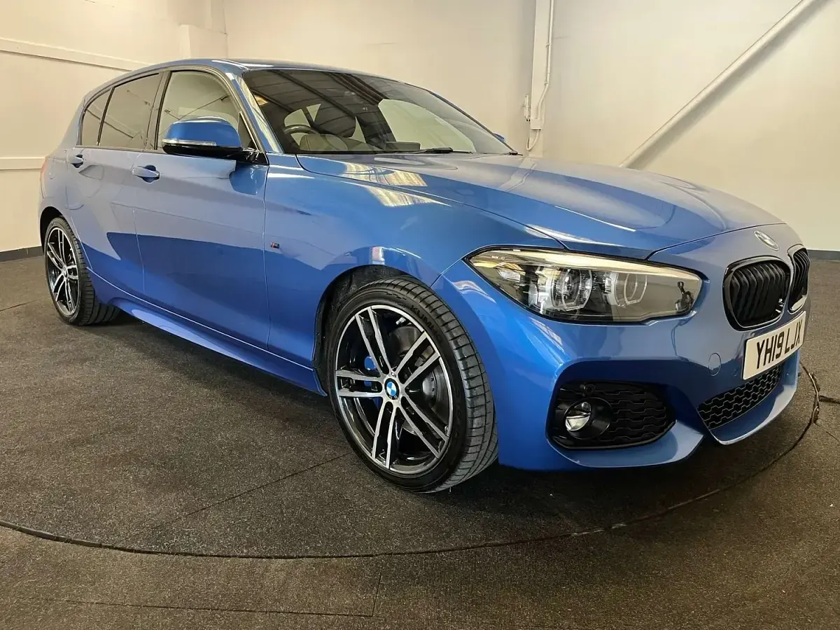 Used BMW 120 M Sport 187 HP (137 kW) 2019 Blue Hatchback