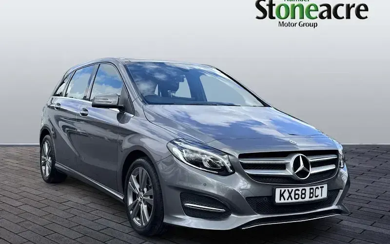 Used Mercedes B180 Exclusive 122 HP (89 kW) 2019 Hatchback