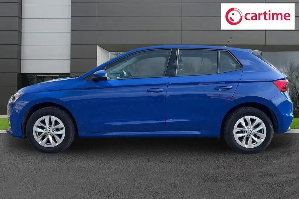 Used Skoda Fabia Comfort 110 HP (80 kW) 2022 Blue Hatchback