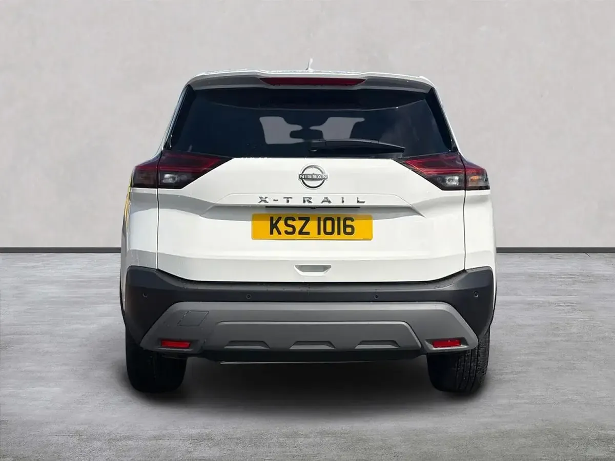 New Nissan X-Trail N-Connecta 163 HP (119 kW) 2026 White SUV