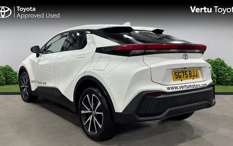 New Toyota C-HR Design 140 HP (102 kW) 2025 Other SUV