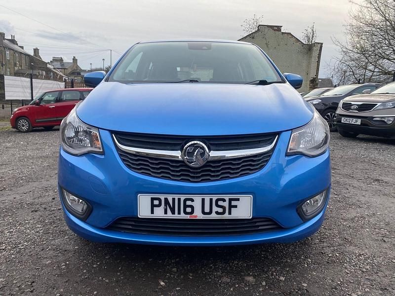 Used Vauxhall Viva 75 HP (55 kW) 2016 Blue Hatchback