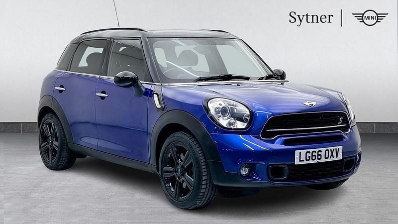 Blue Used 2016 Mini Cooper S Countryman SUV | £13,500 (Expensive) - Image 1/4