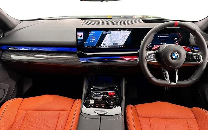 New BMW M5 727 HP (534 kW) 2026 Sedan