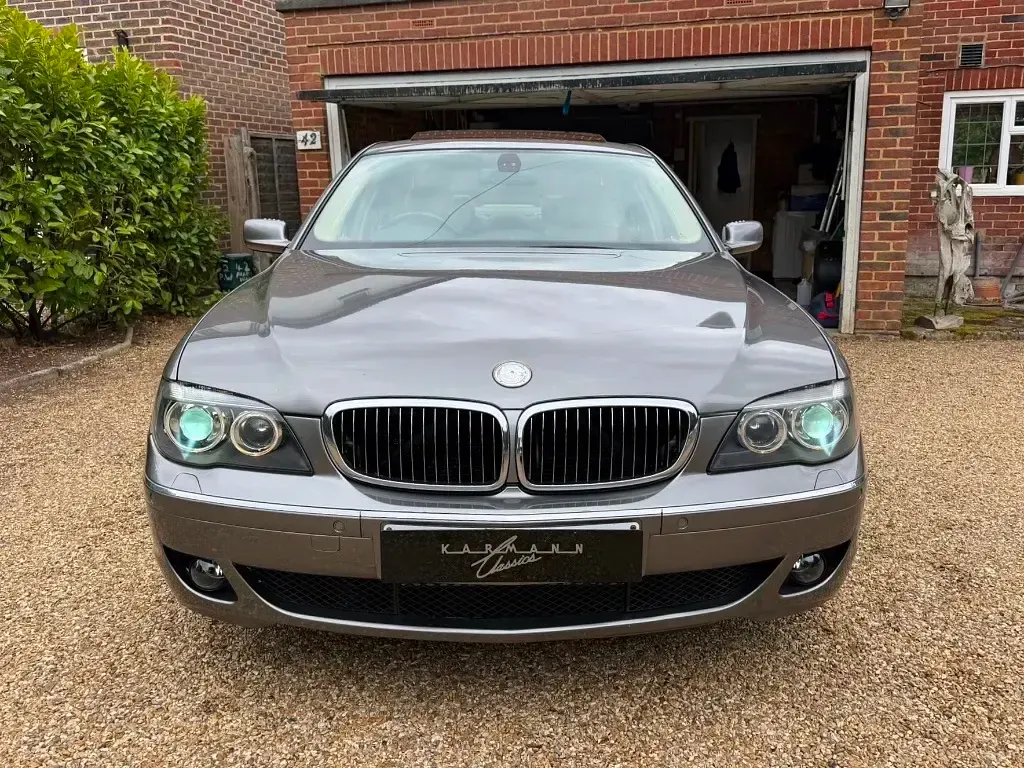 Usado BMW 740 Comfort Edition 2006 Gris Berlina