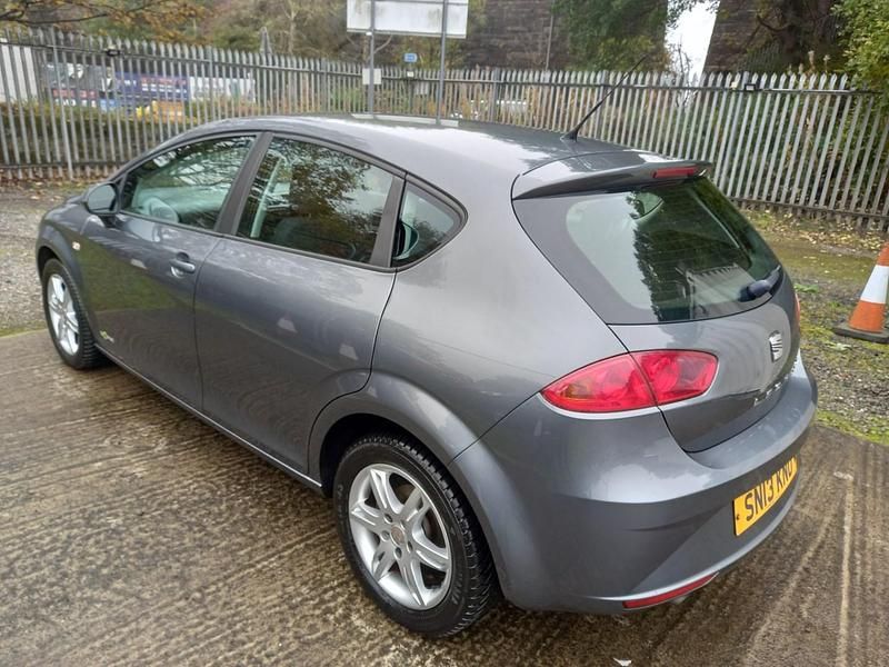 Begagnad Seat Leon Copa 2013 Grå Halvkombi