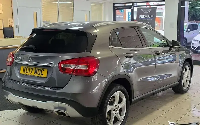 Used Mercedes GLA200 156 HP (114 kW) 2019 SUV
