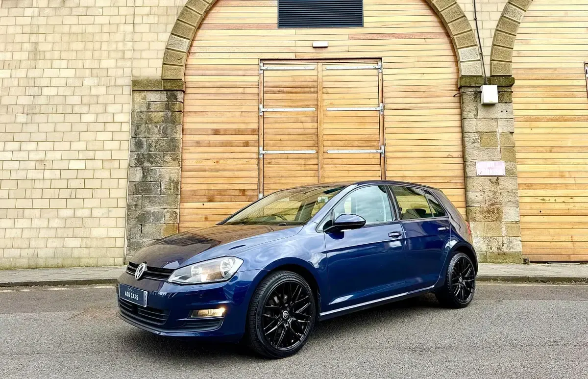 Used VW Golf VII Edition 2016 Blue Hatchback