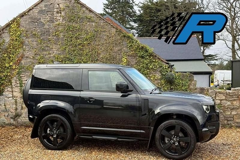Used 2024 Land Rover Defender HSE Dynamic Hatchback | £58,950 (Fair price) - Image 1/1