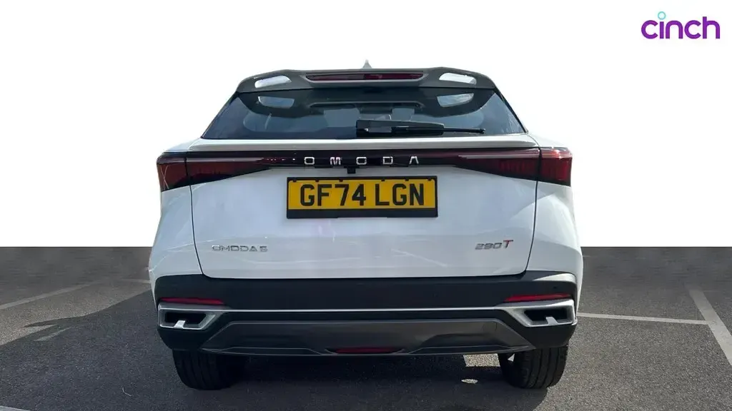 Used Omoda 5 2024 White SUV