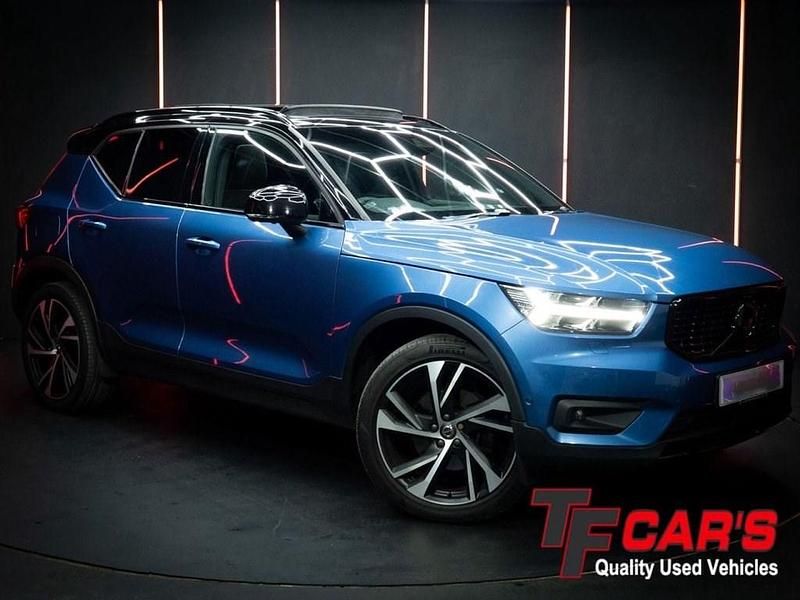 Blue Used 2019 Volvo XC40 R-Design Pro SUV | £24,295 (A bit pricey) - Image 1/4