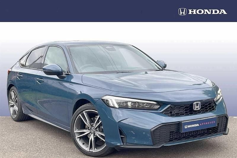 Begagnad Honda Civic Advance 2025 Blå Halvkombi