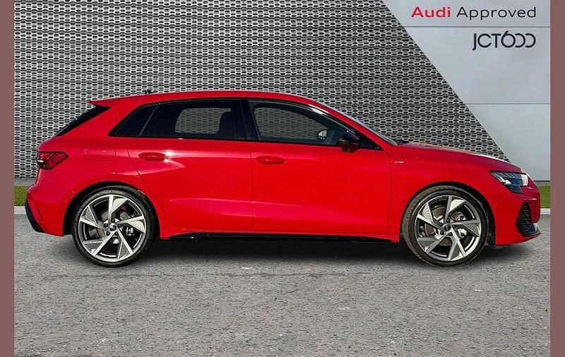 Used Audi A3 Black Edition 147 HP (108 kW) 2025 Red Hatchback