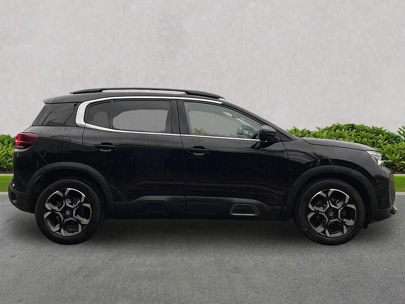 Used Citroën C5 Shine 130 HP (95 kW) 2022 Black Hatchback