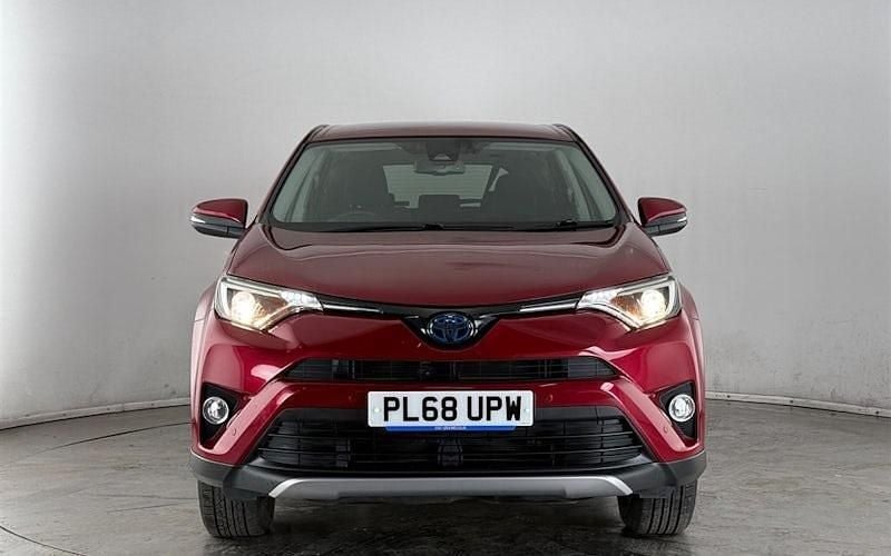 Used Toyota RAV4 197 HP (144 kW) 2018 SUV