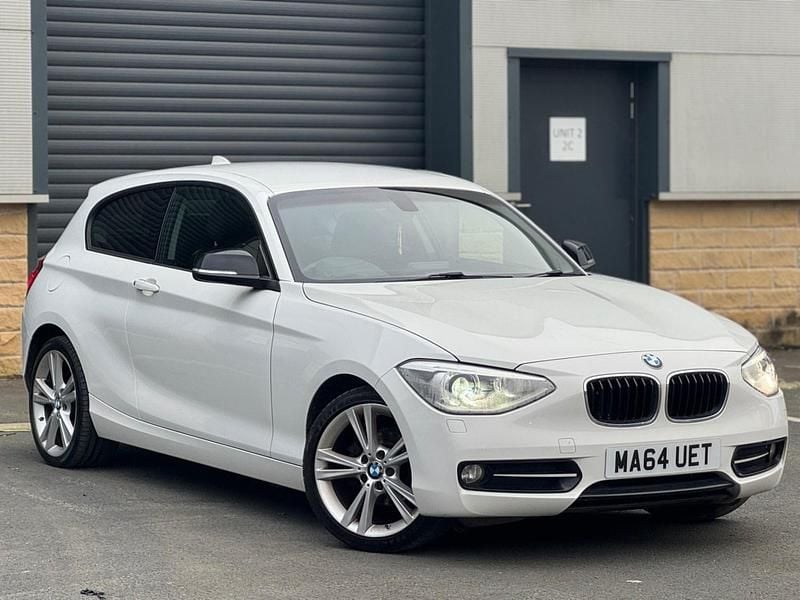 Used BMW 116 Sport Line 2014 White Hatchback