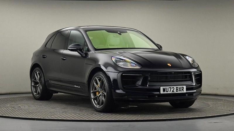 Purple Used 2022 Porsche Macan SUV | £55,000 (Fair price) - Image 1/4