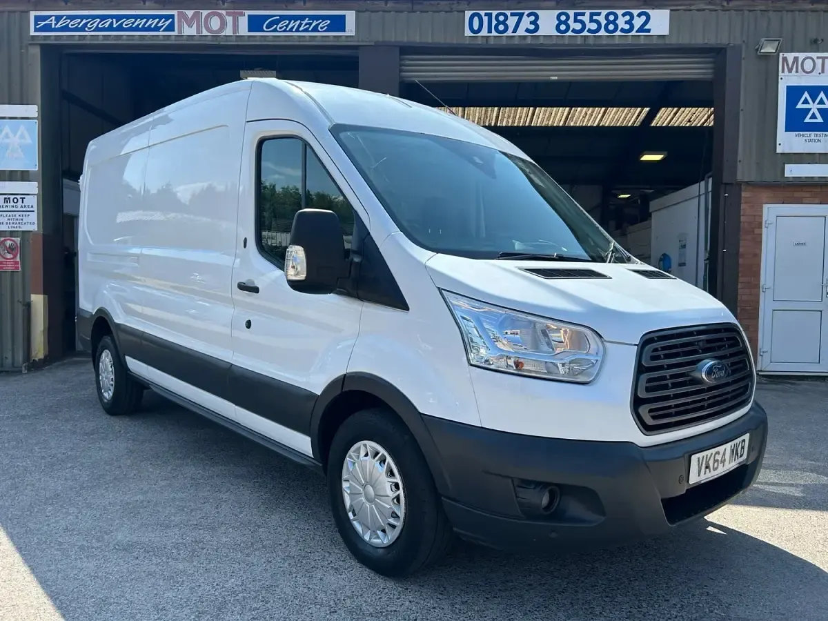 Used Ford Transit Trend 125 HP (91 kW) 2014 White Van