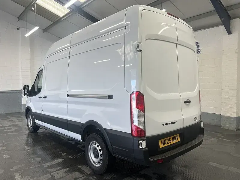 Used Ford Transit 130 HP (95 kW) 2025 White Van