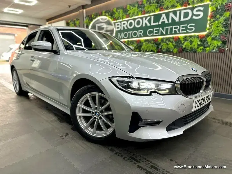 Used BMW 318 2019 Silver Sedan