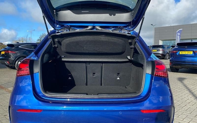 Used Land Rover Range Rover evoque 309 HP (227 kW) 2023 SUV