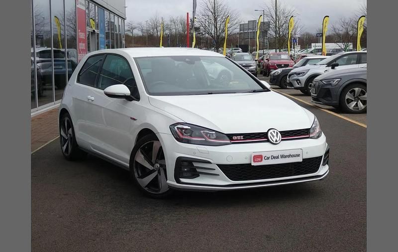 Used VW Golf VII GTI 241 HP (177 kW) 2019 White Hatchback