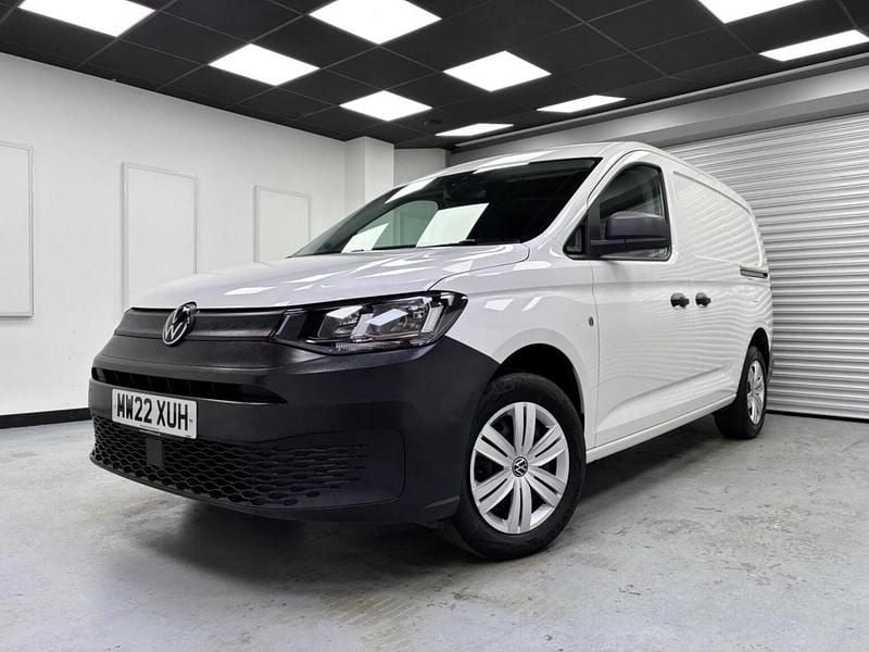 White Used 2022 VW Caddy Maxi S MPV | £14,990 (Good price) - Image 1/4