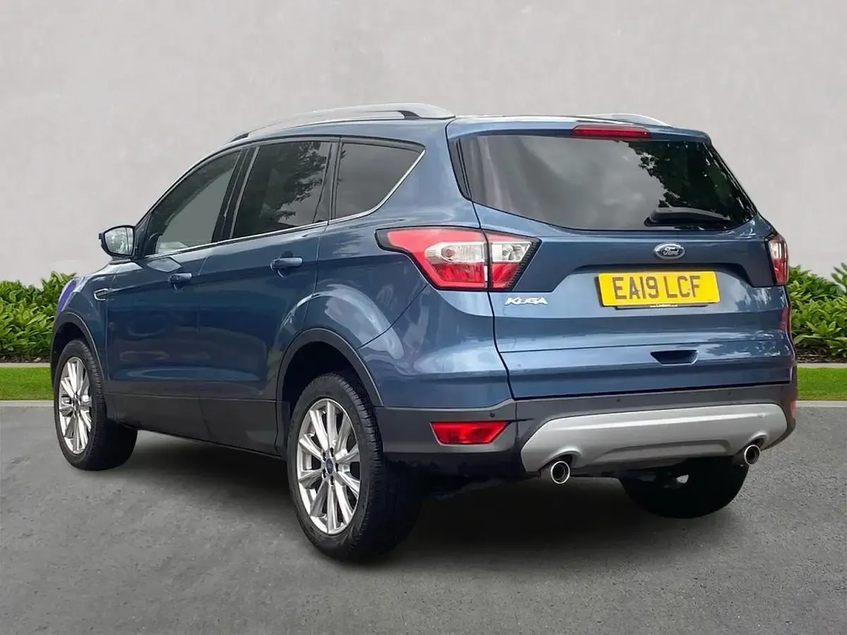 Used Ford Kuga Titanium 2019 Blue SUV
