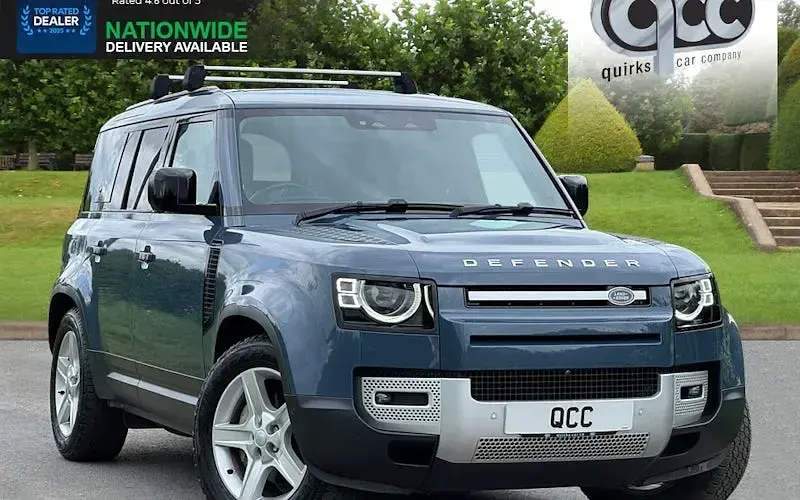 Second-hand Land Rover Defender SE 300 CP (220 kW) 2023 SUV