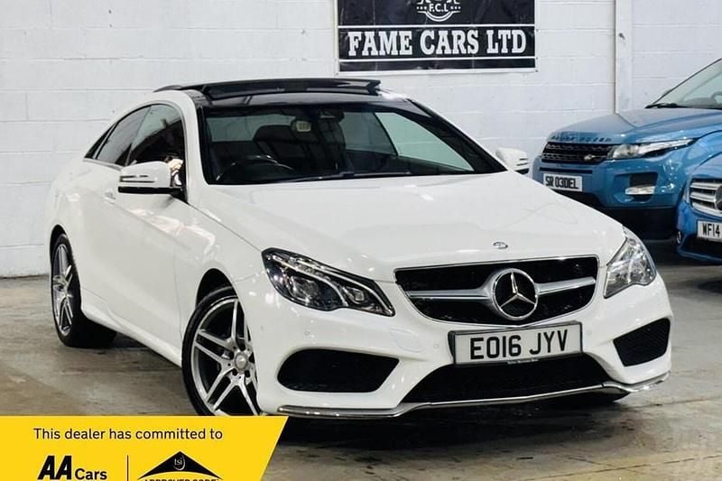 Used Mercedes E220 AMG Line Premium 177 HP (130 kW) 2016 White Coupe