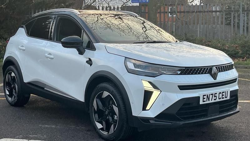 White New 2025 Renault Captur Techno SUV | £18,721 (Fair price) - Image 1/1