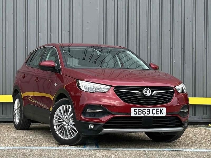 Red Used 2019 Vauxhall Grandland X Business Edition SUV | £10,995 (Fair price) - Image 1/4