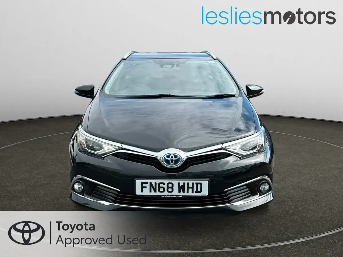 Used Toyota Auris Hybrid 2018 Black Estate