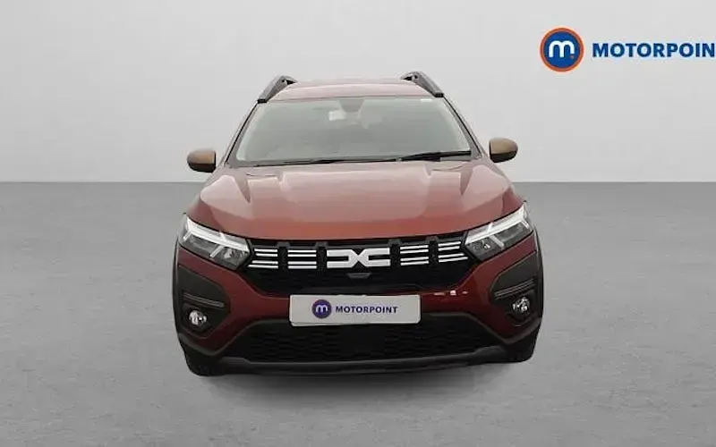 Usado Dacia Jogger Extreme 110 HP (80 kW) 2024 Castanho Monovolume