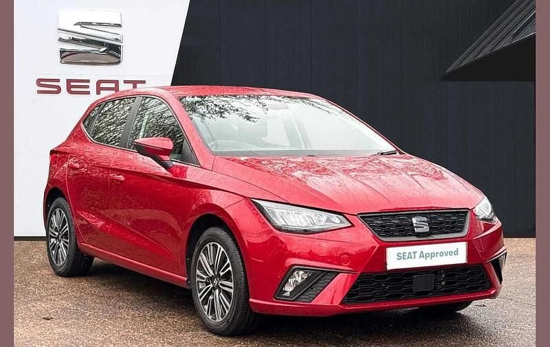 Used Seat Ibiza SE Technology 94 HP (69 kW) 2022 Red Hatchback