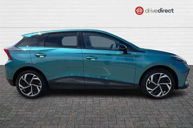 Used MG MG4 EV 2026 Green Hatchback