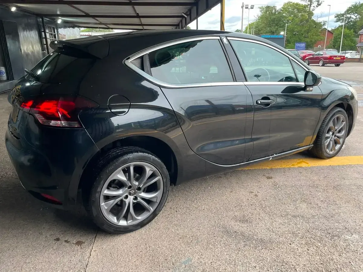 Used Citroën DS4 2013 Black Hatchback