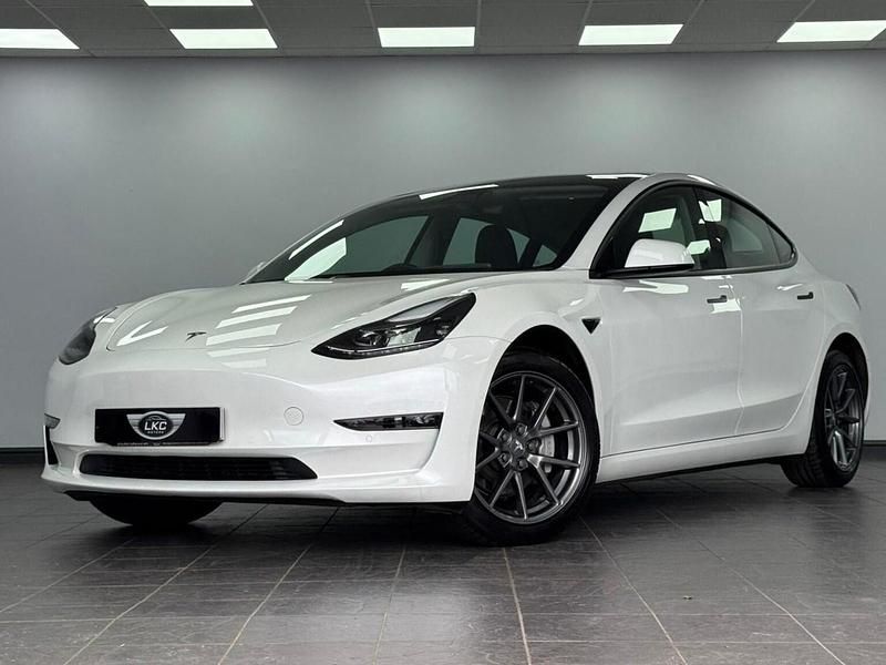 Usado Tesla Model 3 77 kW (106 HP) 2020 Branco Sedan