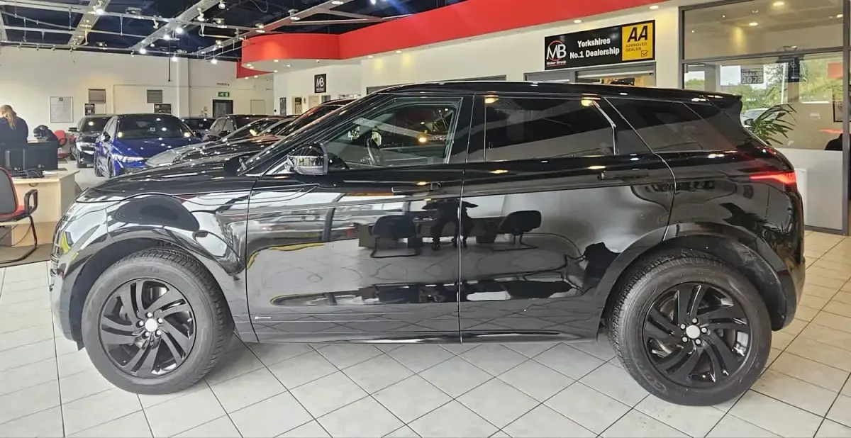Used Land Rover Range Rover evoque R-Dynamic 2019 Black SUV