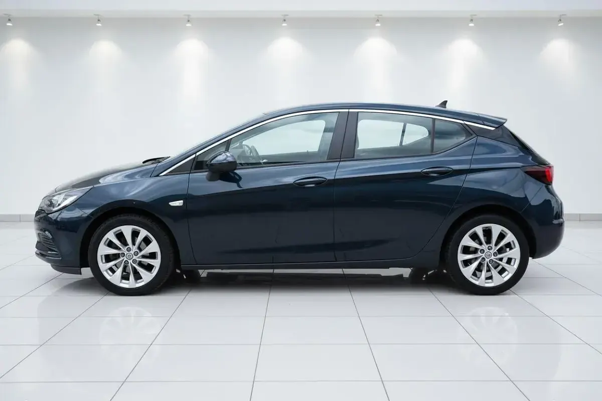 Used Vauxhall Astra S 105 HP (77 kW) 2016 Green Hatchback