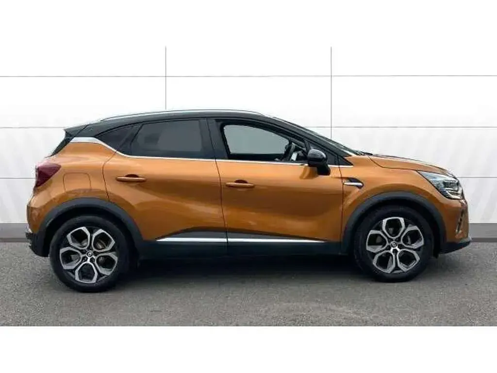 Used Renault Captur SE 90 HP (66 kW) 2022 Other SUV