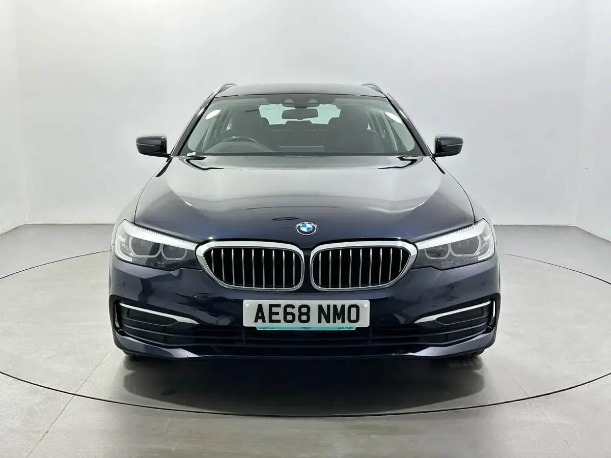 Used BMW 520 Comfort Edition 190 HP (139 kW) 2018 Blue Estate